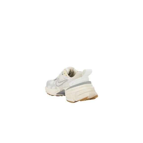 Nike V2k Run Sneakers in Sail Light Khaki & Light Smoke Grey 7 Womens Athletic S - Picture 5 of 16